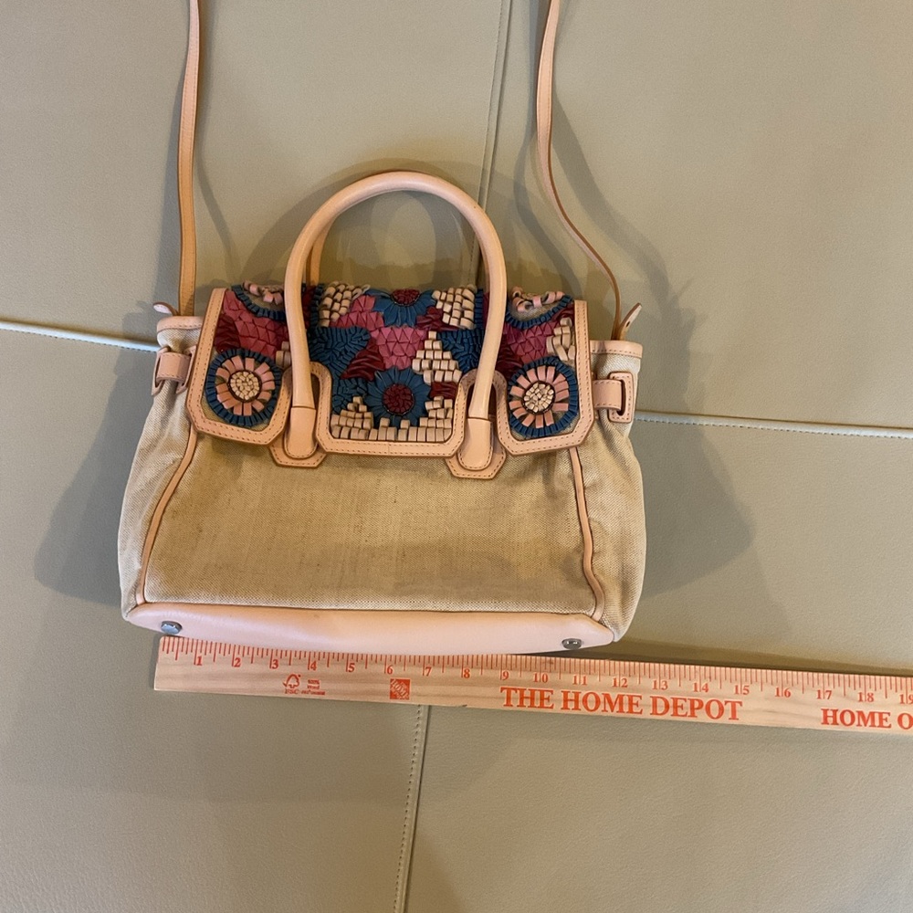 Floral Embroidered Beige Handbag